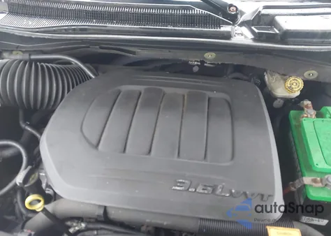 2011 Dodge Grand Caravan Mainstreet z USA, uszkodzony, nr VIN 2D4RN3DG4BR611890